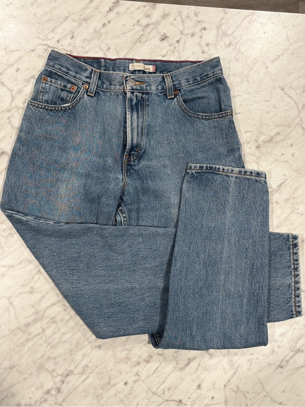 Vintage Levi’s 550 Relaxed Tapered Leg Jeans Women’s Size 8 Short Medium Wash